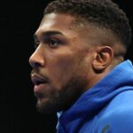 Anthony Joshua lirohet nga spitali dhe nderon miqtë e ndjerë pas aksidentit tragjik