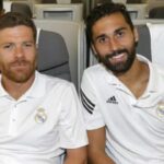 Legjenda e Realit shpjegon situatën te “los blancos” me trajnerët: Xabi nuk ishte stabil që në ditën e parë