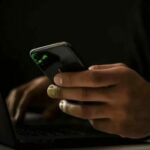 Si të mbroheni nga mashtrimi në WhatsApp që vjedh identitetin tuaj dhe u kërkon para kontakteve