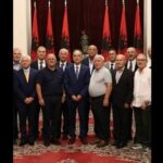 Begaj nderon bërthamën e parë të UÇK-së: Historiku i çlirimit të Kosovës nis në Surrel