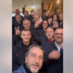 Rama pritet nga qytetarët në rrugën “Bajram Kelmendi” një javë para zgjedhjeve: Atmosferë fantastike