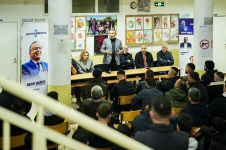 7`shi i PDK-së, Rrahman Rama takon banorët e Maxhunajt: Mbështetja e tyre është motiv për angazhim të mëtejmë