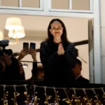 Pas muajsh fshehjeje, nobelistja e Venezuelës shfaqet në Oslo për ta marrë çmimin: S’kam mundur ta prek asnjë njeri qe 16 muaj