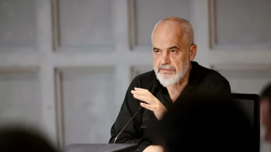 Hetimi i SPAK për AKSHI-n, Rama: Presim me padurim drejtësinë për të vërtetën, cilado qoftë