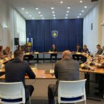 Gjykata Kushtetuese s’i pajton partitë për konstituimin e Kuvendit, s’pritet rezultat as sot
