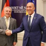 Haradinaj takohet me Rohden, flasin për ngërçin në Kuvend