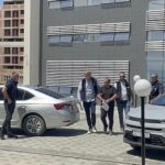 I dyshuari për spiunazh Bojan Jevtiq paraqitet në Gjykatë, pritet vendimi për paraburgim