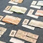 E gjeti në rrugë çantën me 15 mijë euro, gjakovari e dorëzon në Polici