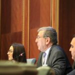Kushtetuesja: Avni Dehari tejkaloi kompetencat formale dhe solemne me veprimet e përsëritura për mbajtur seancën