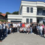 Ahmeti e nis ditën në takim me banorët e Blinajës