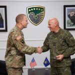 Jashari takon komandantin e SATMO’s, diskutojnë zhvillimin e kapaciteteve trajnuese