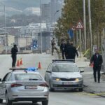 Arrestohet një person në rrugën pranë Ambasadës Amerikane, po intervistohet nga Policia