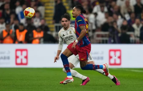 Raphinha realizon tjetër gol ndaj Realit