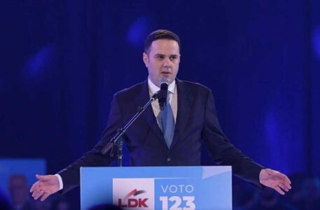 Abdixhiku: Me ne në Qeveri çdo fëmijë i porsalindur do të merr 200 euro në muaj