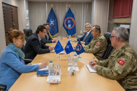 Ulutas pret në takim zyrtarin e KiE’së për vëzhgimin e zgjedhjeve, KFOR jep detaje