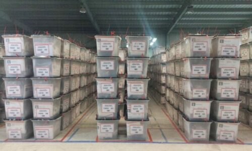 KQZ: Ende s’janë sjellë në Kosovë 3185 pako me fletëvotime nga votimi me postë