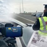 19 dhe 20 vjeçari zhvilluan gara shpejtësie, Policia e dënon njërin me 1 mijë euro e tjetrin 500