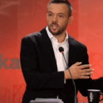 Peci premton çerdhe në Shipol, Arian Tahiri i tregon që tashmë është ndërtuar dhe pritet të përurohet