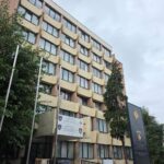 Arrestohet një person në Merdare, dyshohet për krime lufte ndaj popullsisë civile në Vushtrri gjatë luftës së fundit