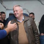 Takim elektoral në lagjen Berishë, banorët shprehin mbështetje për Agron Kuçin