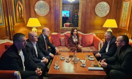 OVL-UÇK takohen me Spiropalin, kërkojnë mobilizim mbarëkombëtar për mbështetje ndaj ish-krerëve të UÇK-së në Hagë