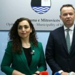 “Kemi shku në shkollë bashkë”, “Presidentja më e mirë”: Osmani dhe Peci “shkrihen” për njëri-tjetrin gjatë konferencës