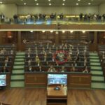 Ky është deputetini Vetëvendosjes që votoi kundër Rezolutës për Hagën