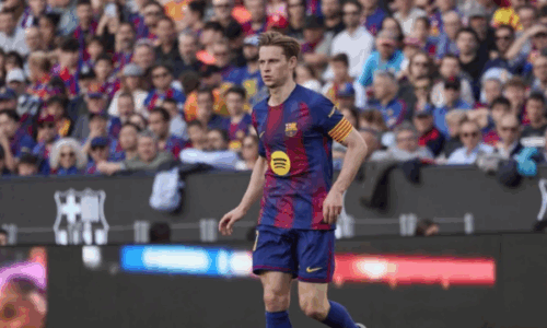 Alarm në Barcelonë, De Jong pëson dëmtim serioz para ndeshjeve vendimtare