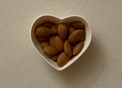 9 ushqimet dhe pijet më të mira për t’u konsumuar para gjumit