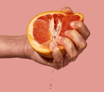 Këto janë ushqimet që do ta përmirësojnë jetën tënde seksuale