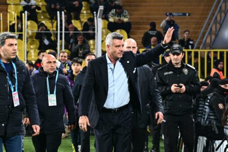 Lirohet presidenti i Fenerbahces, i cili u arrestua për drogë!