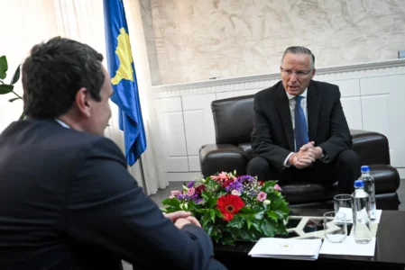 Hamza jep detaje nga takimi me Kurtin – Qe çka i tha Albini