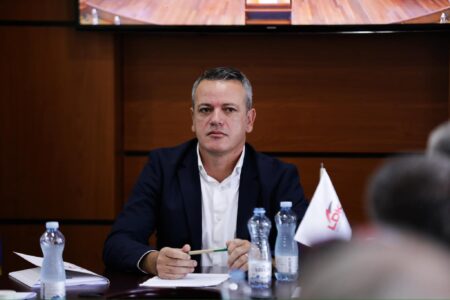 Vjen reagimi i parë nga LDK-ja pas vendimit të Gjykatës Kushtetuese, Gashi: Ose konstituohet Kuvendi, ose vendi shkon në zgjedhje