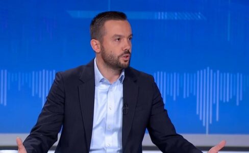 Gjuha e Pecit drejt tij, Tahiri: Kulturë personale e secilit, mitrovicasve s’i bëjmë nder me qasje arrogante