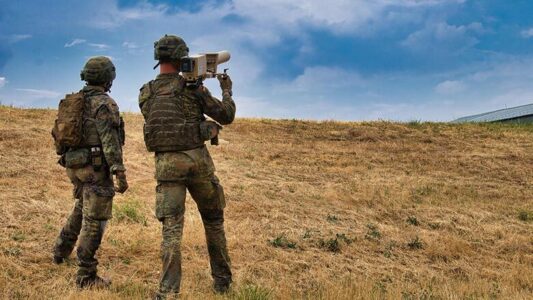 Ushtarët gjermanë të KFOR-it stërviten për zbulimin dhe neutralizimin e dronëve