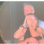 Thyen heshtjen CEO që u kap mat me kolegen në koncert