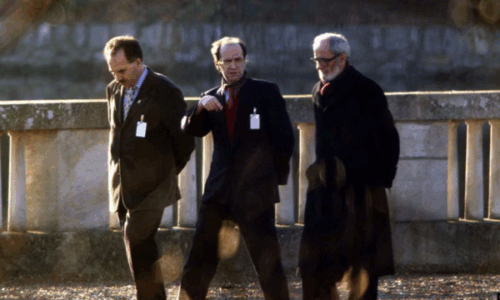 “Vend shumë i vështirë, tmerrues”: Jeta brenda burgut në New York ku po mbahet Maduro