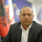 Dushi i reagon Osmanit: Blerje kohe