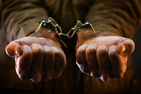 Pas afro 7 muajsh, arrestohet burri që ngacmoi seksualisht një grua në Prishtinë