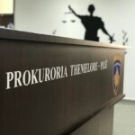 Prokuroria kërkon caktimin e masës së paraburgimit për gardianin që tentoi të fuste narkotikë në Dubravë