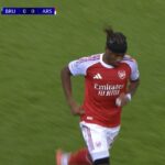 Arsenali në avantazh ndaj Brugge, vjen goli për skuadrën angleze