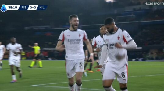 Milan kalon në epërsi ndaj Pisas (VIDEO)