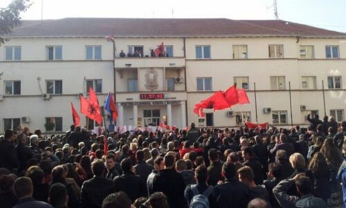 Kryetari i Komunës së Bujanocit: Shqiptarët po diskriminohen në Serbi, politikanë serbë po nxisin tensione