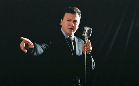 Ikona e muzikës shqiptare, Ilir Shaqiri feston ditëlindjen e 65-të