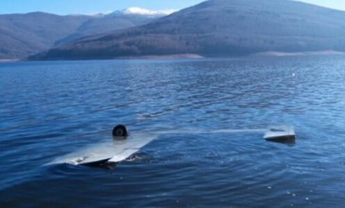 Rrëzohet një avion në Maqedoni të Veriut