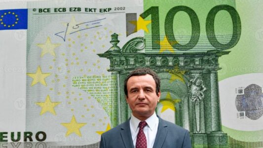 Katër ditë para zgjedhjeve, qeveria shpërndanë 100 euro për grupin e dytë të studentëve