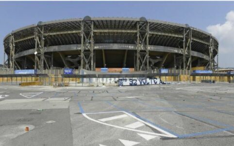 Tensione para ndeshjes së Champions League, sulmohen dy tifozë të Chelseas në Napoli