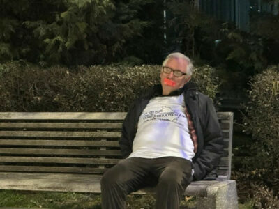 Pensionisti proteston para Kuvendit: 43 vjet punë, prej 2016-tës pensioni m’u rrit 37 euro