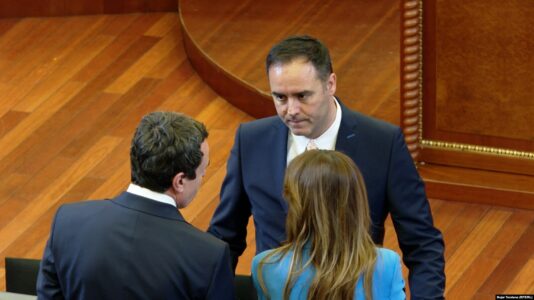 Konjfca zv/kryeministër dhe kryediplomat, Basha ministër i Infrastrukturës