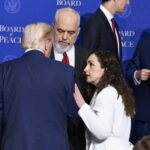 Bordi i Paqes prezanton faqen zyrtare, vendosen flamujt e Kosovës dhe Shqipërisë